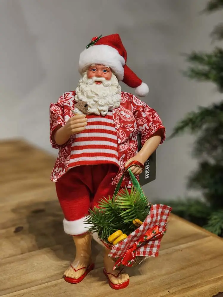 Papai Noel Colecionável de Férias 28 cm
